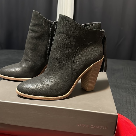 Sold - Picture 3 of 9